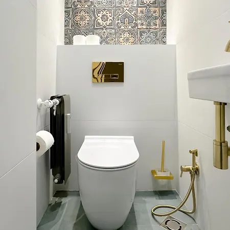 アパート Charming Center For 4 By Flat Mаnager *